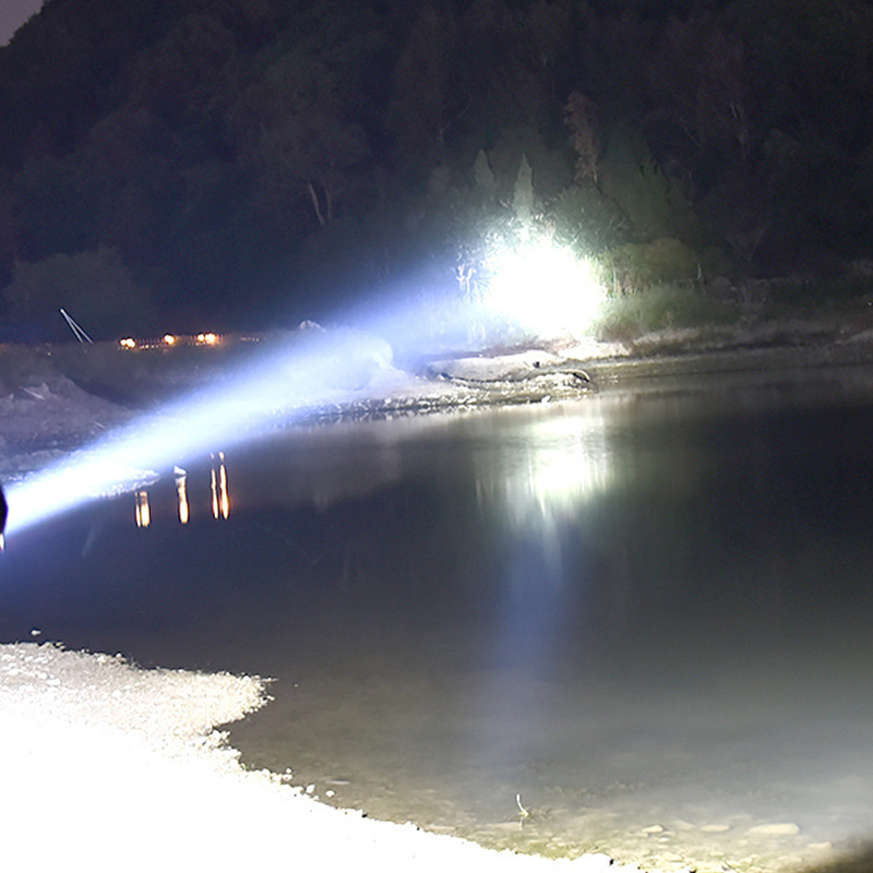 SST40 LED Flashlight Type-C US - Edc Day Carry recensie en prijs
